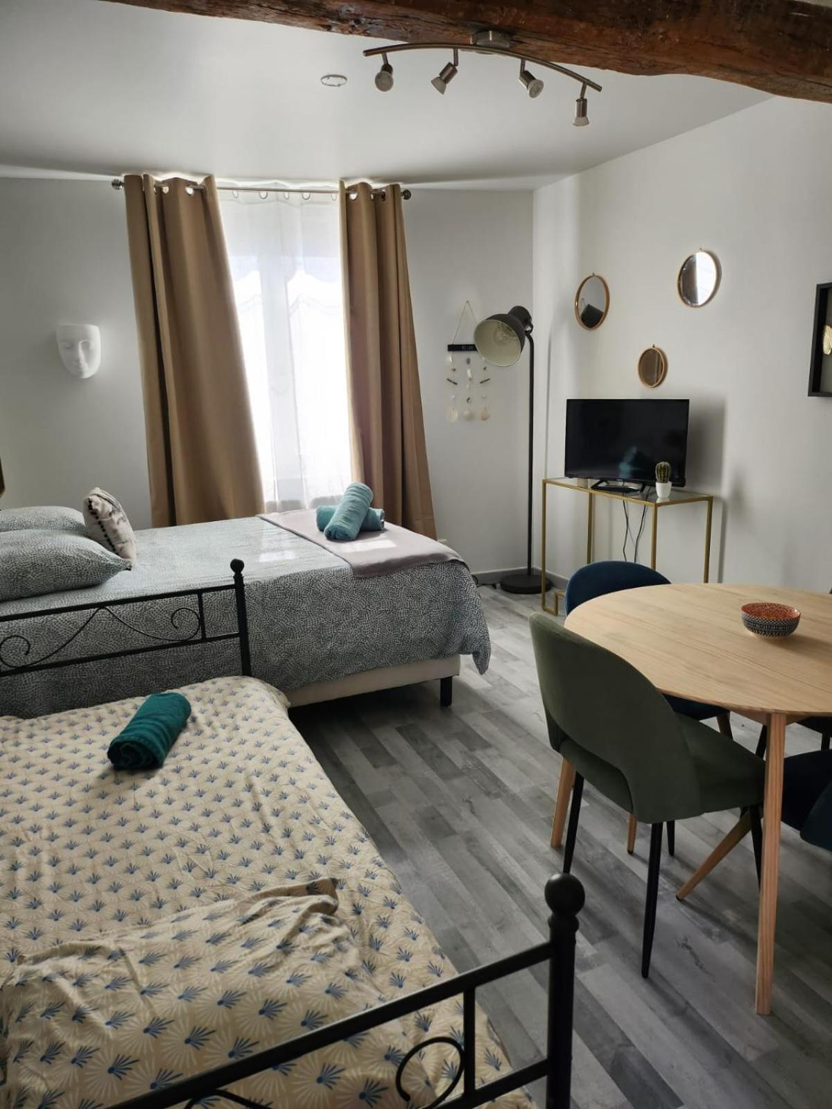 Sleep'In Orleans Centre-Studio Confortable Et Cosy エクステリア 写真